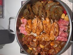 -黄记煌三汁焖锅(新佳丽江汉路店)