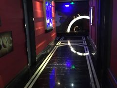 -欢乐迪KTV(南坪上海城店)