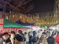 -南湖公园地摊集市