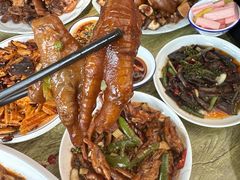 -丹水桥地锅鱼·翘嘴鲌·地方特色全鱼宴(丹江口大坝店)