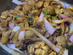 -胡须佬鸡煲四季火锅店(石厦西村直营店)