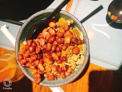 -八月美食小馆(银泰城总店)