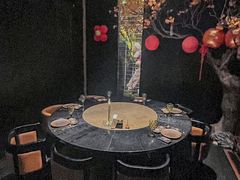-蟹犇前•帝王蟹雪蟹(陆家嘴店)