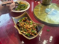 -宣威山野人家·现炒云南菜(金碧店)