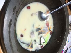 -咕嘟草帽鱼·牛奶一样的鲜鱼汤(包河万达广场创始店)