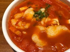 -渝是乎酸菜鱼(龙旗购物中心店)