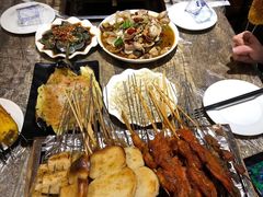 -金陵大勇烧烤·小龙虾·海鲜大咖(竹山路店)