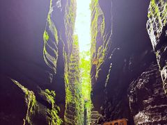 -梭布垭石林景区