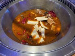 -山河屯铁锅炖·非遗铁锅炖(华强北店)