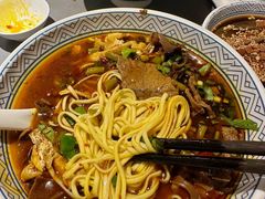 -粉吖吖·邵阳米粉(体育西路店)