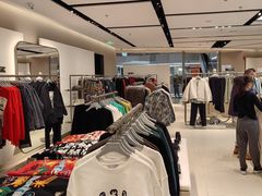 -URBAN REVIVO(七宝领展广场店)