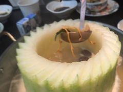-得意咚瓜·顺德鱼生·冬瓜火锅(深圳首店)