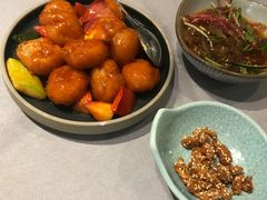 士多啤梨咕噜肉-T館·花园艺术餐厅