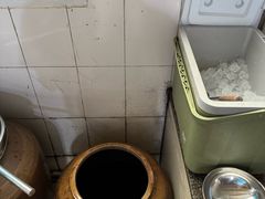 -正宗杨记普洱酸醋米线(总店)