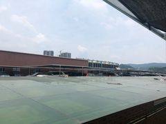 -同和金铂天地-停车场