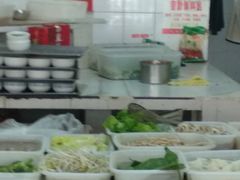 -佘记全家福芋儿鸡(向阳街总店)