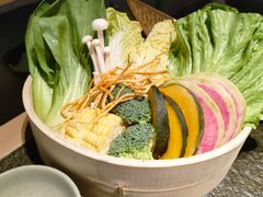 -三出山火锅(南京万象天地店)