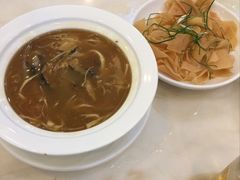 -彤德莱火锅(果园路店)