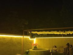 -悠然爱空间高尔夫温泉别墅轰趴馆(思念果岭店)