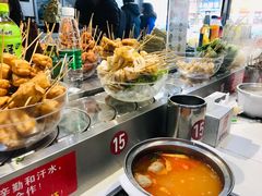 -百品聚旋转火锅(万德庄店)