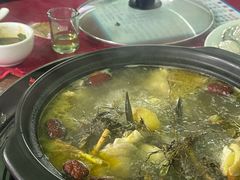 -花苑美食横琴生蚝火锅(拱北粤华路店)