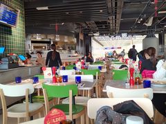 大堂-Pizza Express(机场T1店)