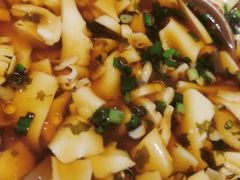 酸菜豆腐脑汤-德天顺盖码饭(人民西路店)