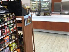 -全家便利店(长江西路店)