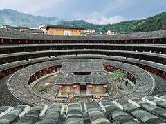 -初溪土楼群