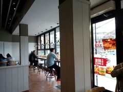 -肯德基(洛川店)