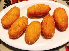炸牛奶-勺子米线·云南传统小吃市集(四方街店)