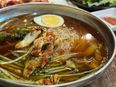 -韩风烤牛肉冷面店
