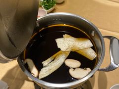 -鼎鼎香·港式火锅(北京SKP店)