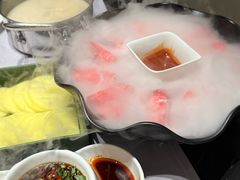 -红鼎豆捞·非遗鲍皇汤火锅(宝丰路店)