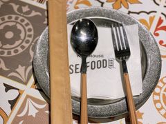 -仓库南洋海鲜小排档(柳河路店)