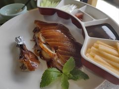 -六合居(温江店)