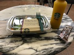 -星巴克(香港国际机场44号闸店)