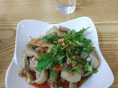 牛肚-家味螺蛳粉&烤鱼(五角场店)
