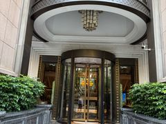 -浅深(世茂滨江精品店)