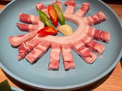 厚切五花肉-韩悦牛排烤肉无限续(宝能中心店)