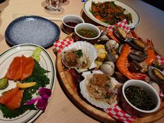 -日进一片海.生腌海鲜火锅.宵夜烧烤(三里屯总店)