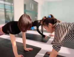 -蓝菲女子能量站·舞蹈·瑜伽·体塑