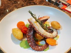-LESCEDARS Brasserie Bistro香柏树