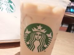 -星巴克臻选(莘庄仲盛店)