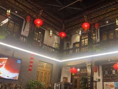-蔼若春.传承三十年云南菜(金碧公园店)
