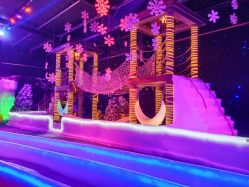 -圣名游乐城冰雪大世界