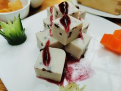 -渝半城经典川粤菜(重庆天地店)