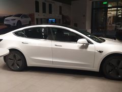-TESLA 特斯拉(上海太古汇体验店)