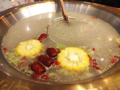 -天成·潮州牛肉脆肉鱼生蚝自助火锅