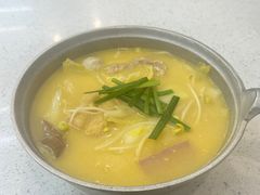 -汤小云火锅米线(钻汇广场店)